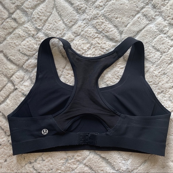 Lululemon Black Sports Bra - Picture 4 of 7